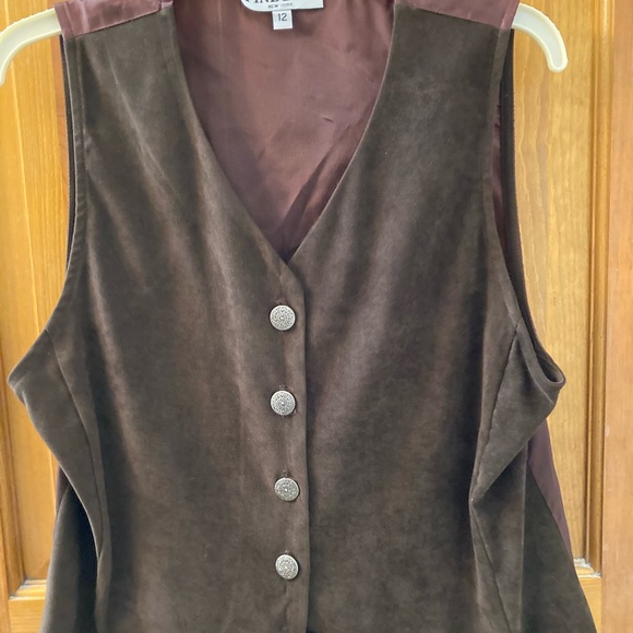 Women’s vest size 8 - Picture 2 of 8